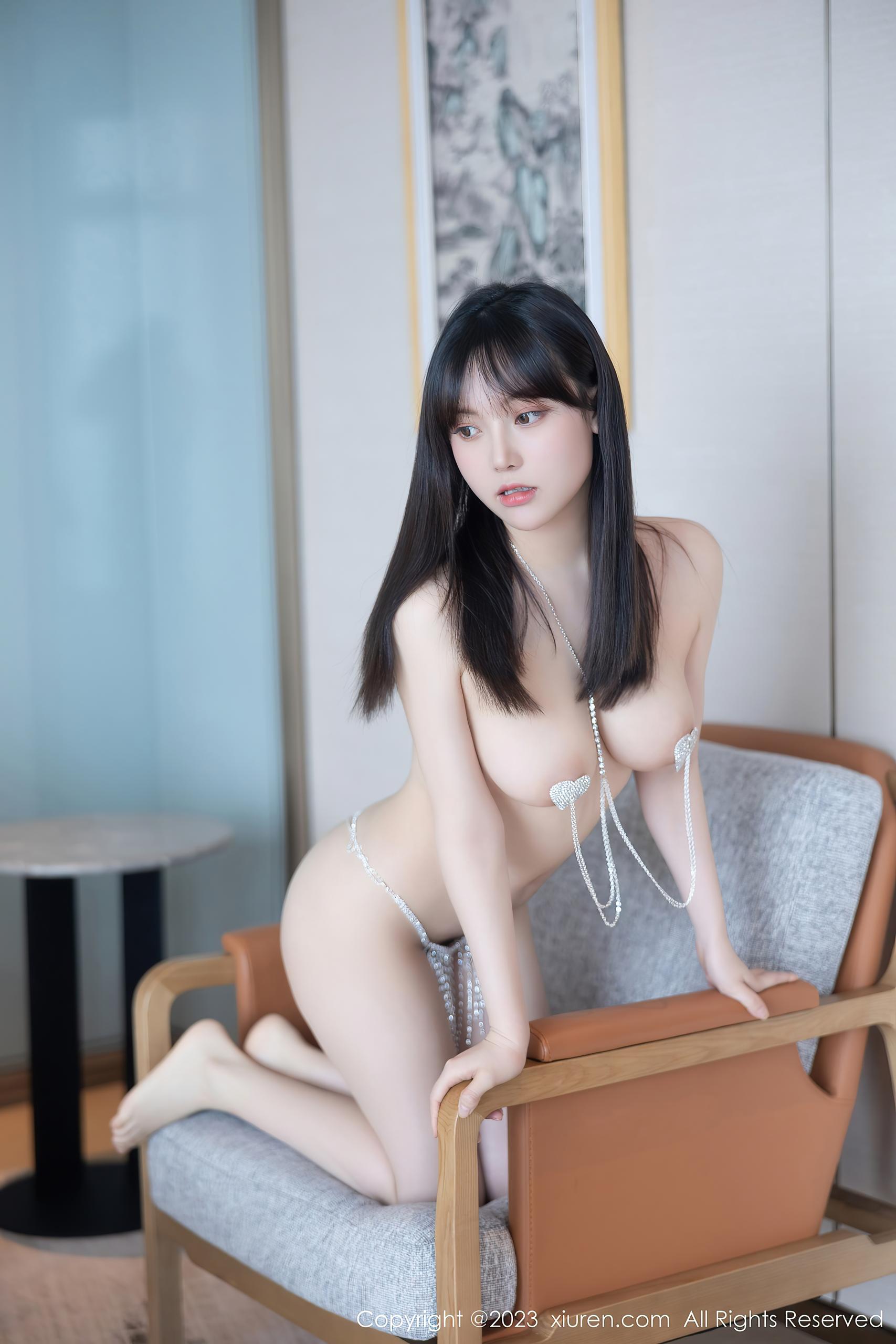 营业执照图片查询入口！女生吃巴雷特网站